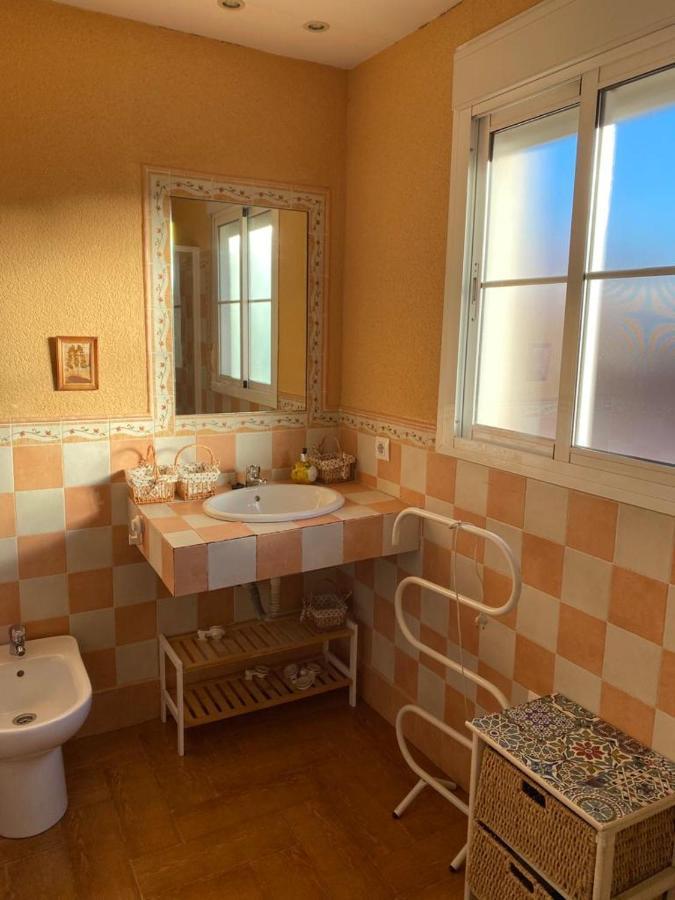Apartmán Familia Anfitriona Acoge Terraza Sevilla Exteriér fotografie